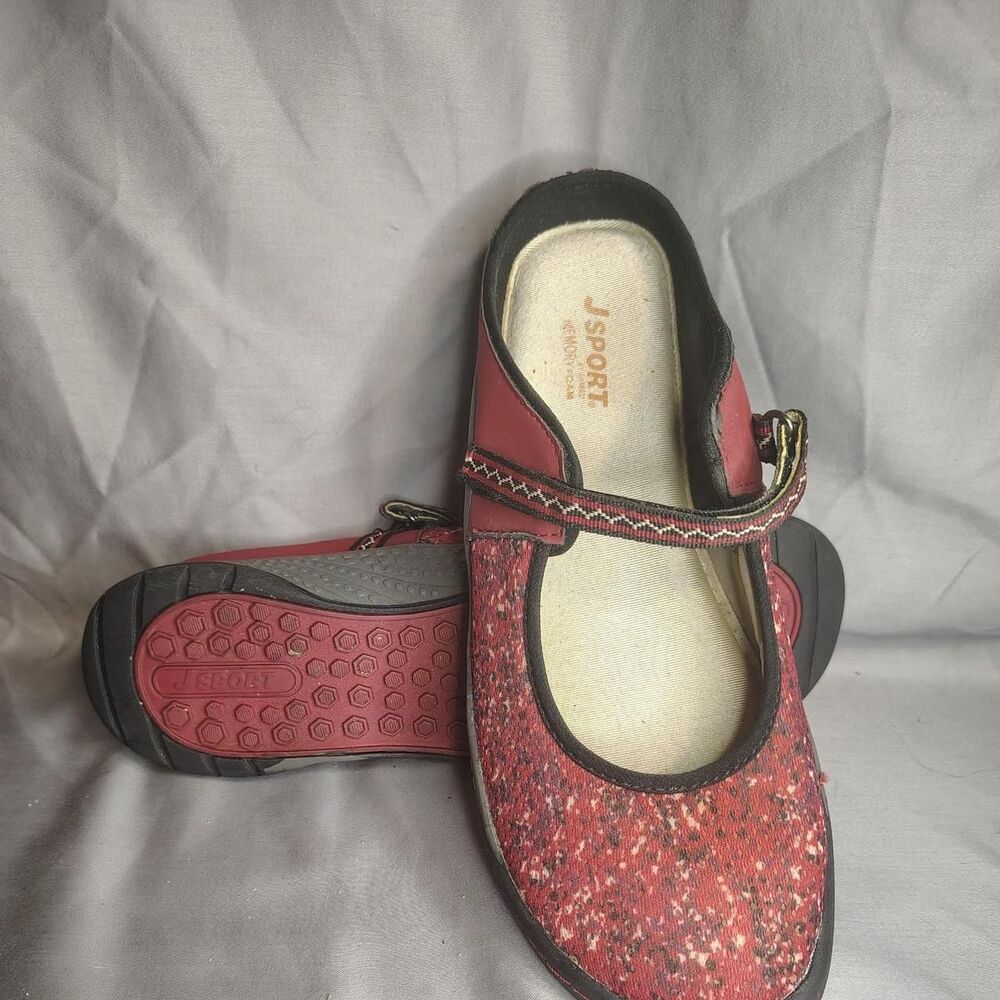 Jansport Women's Red and Burgundy Mules - Picture 4 of 7